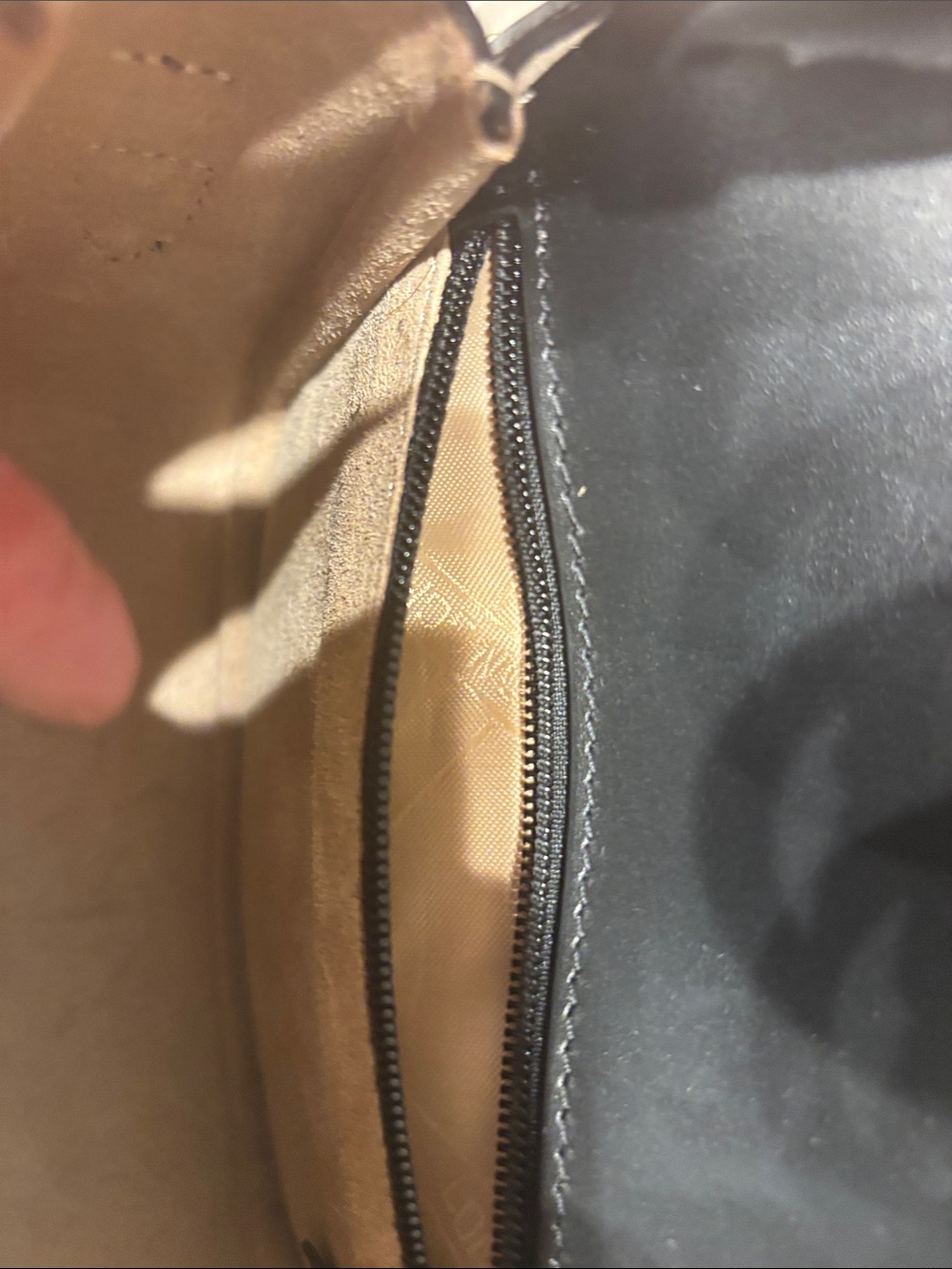 Longchamp Woven Straw Crossbody Bag with Black Trim and Gold Accent - Picture 10 of 12